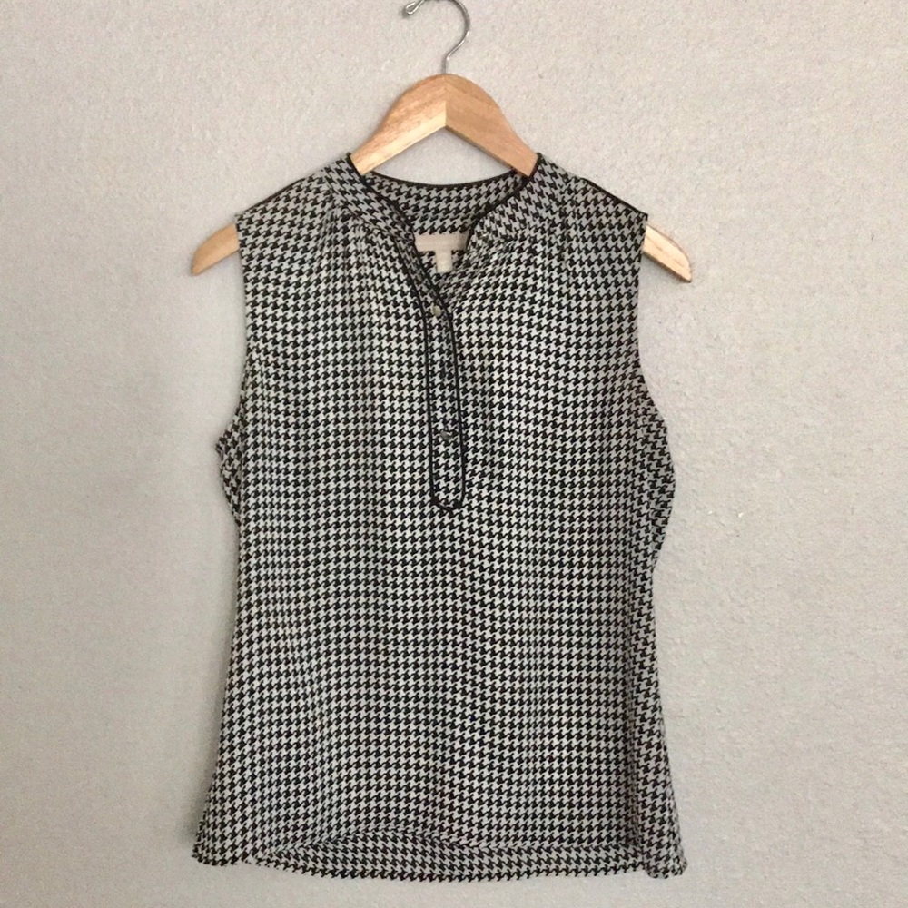 Banana Republic Houndstooth Sleeveless Top